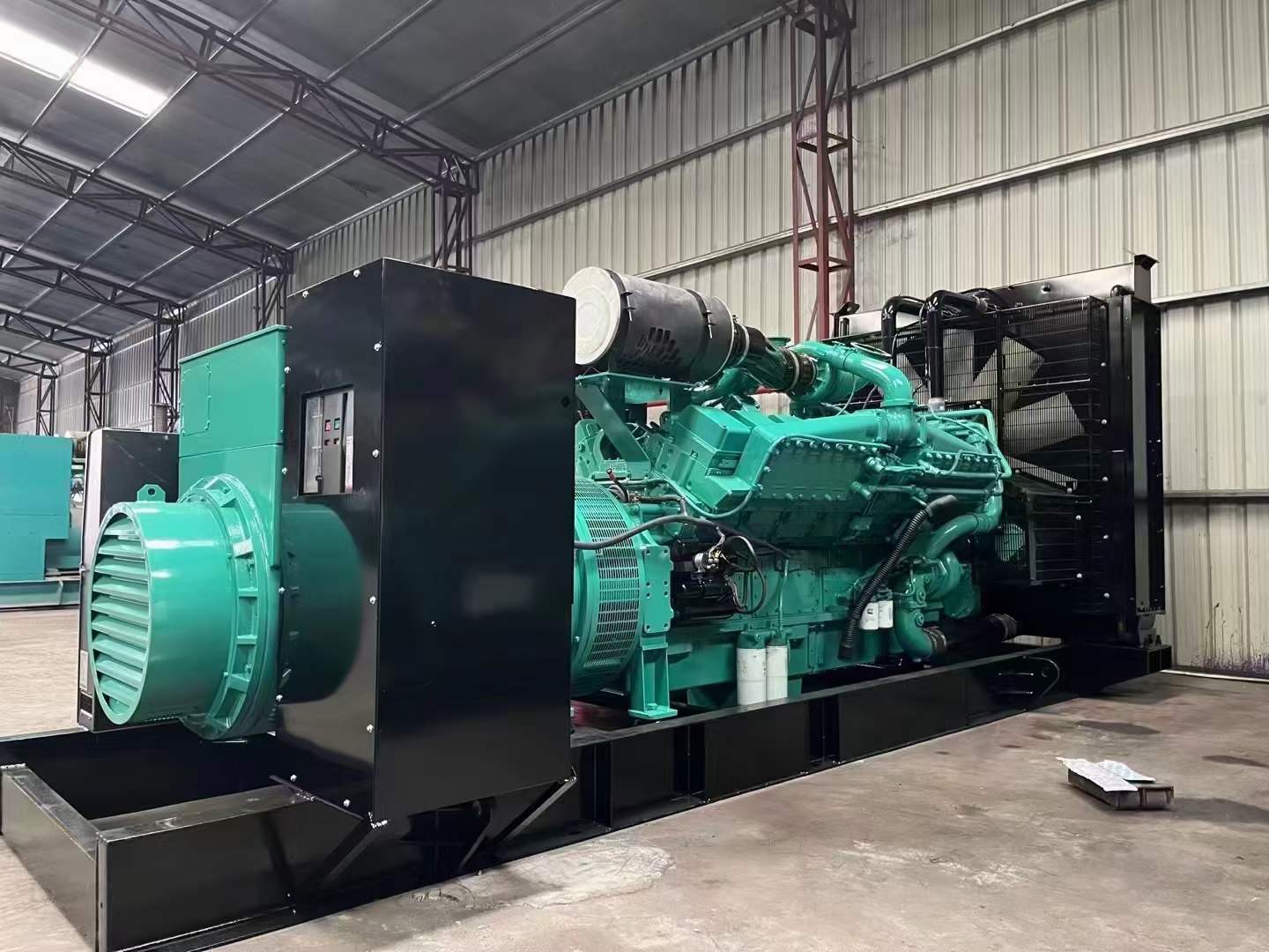 复兴如何降低 800kW 柴油发电机输出电流的波动？
